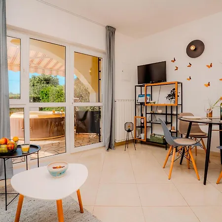 Apartment Moderne Im Erdgeschoss *